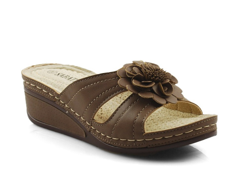 Sabatina L18003 beżowe klapki Sabatina L18003 beżowe klapki