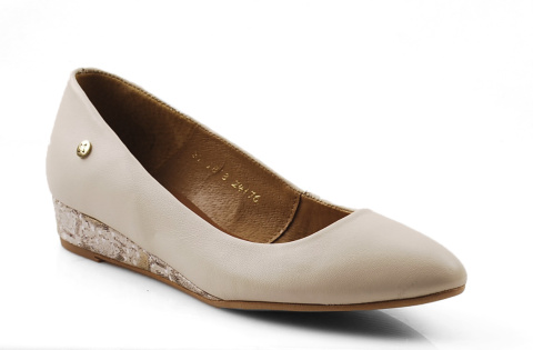 Maciejka 01818 beżowe skórzane czółenka Maciejka 01818 beżowe skórzane czółenka