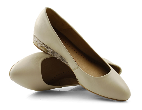 Maciejka 01818 beżowe skórzane czółenka Maciejka 01818 beżowe skórzane czółenka