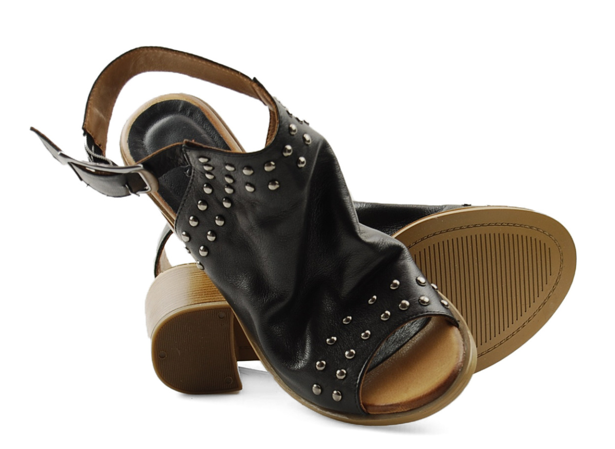 Toscanio MU800 czarne skórzane sandały