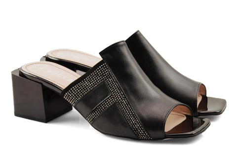 Boccato 617.5479 czarne skórzane klapki Boccato 617.5479 czarne skórzane klapki