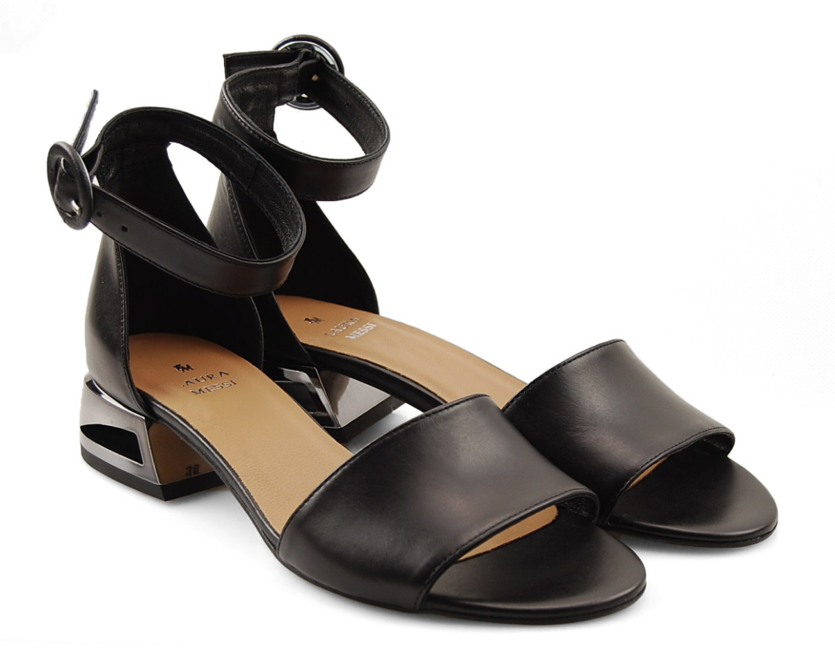 Laura Messi 2143 czarne skórzane sandały