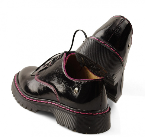 Maciejka 04087 czarne skórzane półbuty fuksja