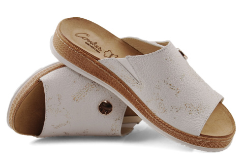 Contes 583 białe skórzane klapki