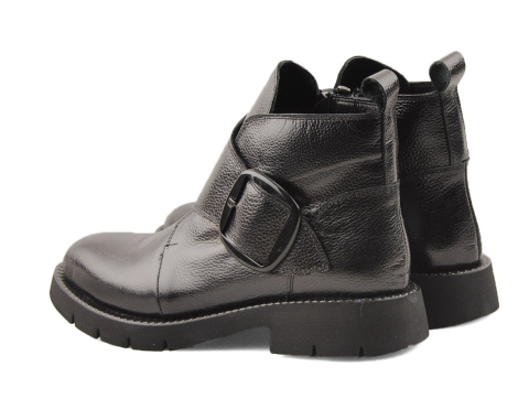 Boccato 0681-1601 czarne skórzane botki Boccato 0681-1601 czarne skórzane botki