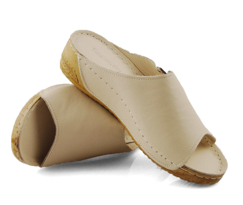 T.Sokolski L211 beżowe skórzane klapki