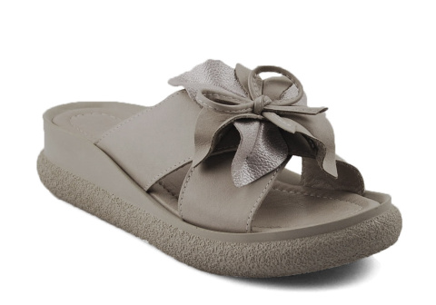 T.Sokolski L25-483 szare skórzane klapki