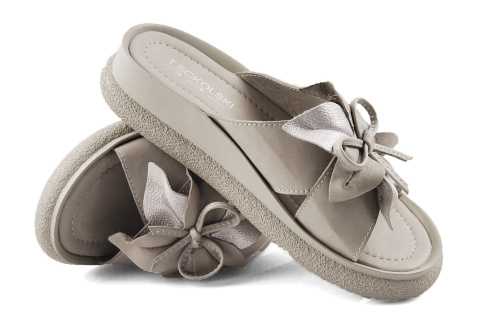 T.Sokolski L25-483 szare skórzane klapki