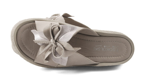 T.Sokolski L25-483 szare skórzane klapki