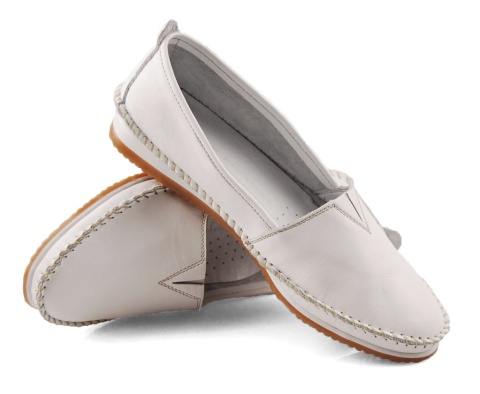 T.Sokolski W25-741 białe skórzane mokasyny