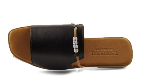 T.Sokolski L25-481 czarne skórzane klapki